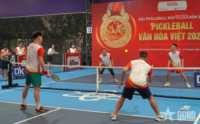 Một trận thi đấu tại giải. Ảnh: MINH TRANG