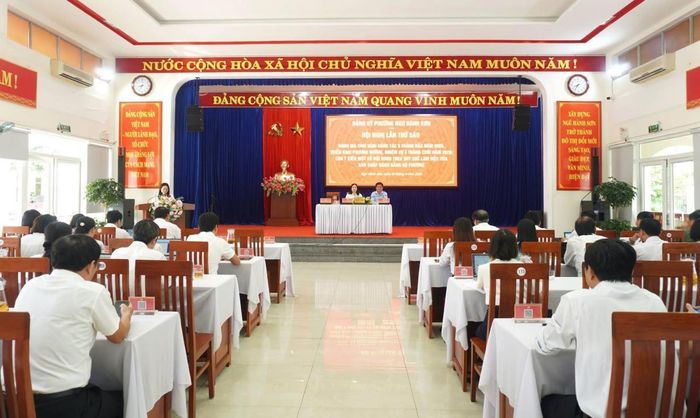 Quang cảnh hội nghị.