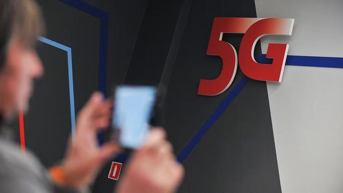 Mạng 5G đã bắt đầu triển khai tại Nga nhưng iPhone hiện chưa thể kết nối với mạng 5G mới này. (Ảnh: Alexander Avilov / Moskva News Agency)