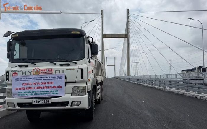 Hiện tại công tác thử tải công trình cầu Phước Khánh và đường dẫn hai đầu cầu đang được thực hiện đến hết ngày 27/9...