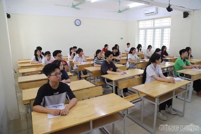 Bà Nguyễn Thị Thanh Mai cho rằng, nếu học sinh không vào được trường công sẽ chuyển sang trường tư. Trong khi đó, hệ thống trường ngoài công lập đã tồn tại, cần tính toán cách sử dụng hiệu quả nguồn lực này.
