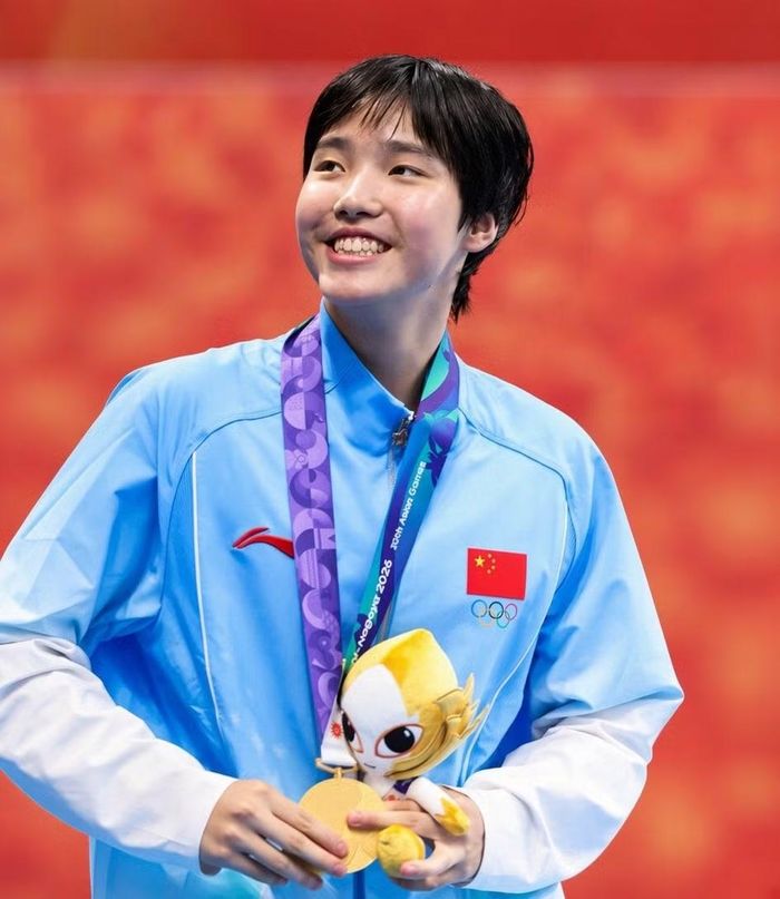 Yu Zidi mới 13 tuổi, nhưng đã có 3 HCV tại ASIAD 2026. Ảnh: Xinhua