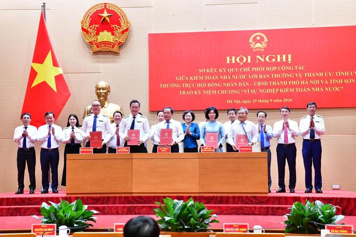 Lãnh đạo KTNN ký Quy chế phối hợp công tác với Ban Thường vụ Thành ủy, Thường trực HĐND, UBND TP Hà Nội.