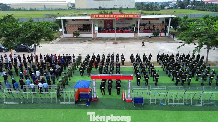 Dự và theo dõi cuộc diễn tập có bà Nguyễn Thị Thu Trinh - Ủy viên Ban Thường vụ Tỉnh ủy, Phó Chủ tịch Thường trực UBMTTQ Việt Nam tỉnh Tây Ninh.