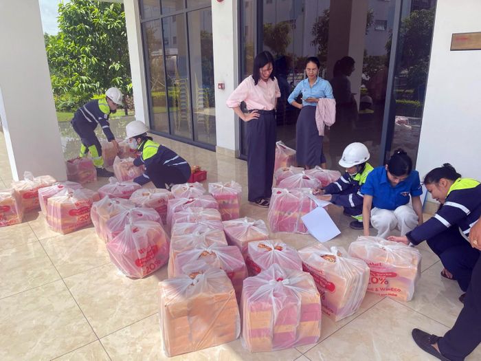 Các phần quà Trung thu được cán bộ, đoàn viên Nhà máy Nhiệt điện Thái Bình 2 chuẩn bị chu đáo, đầy đủ