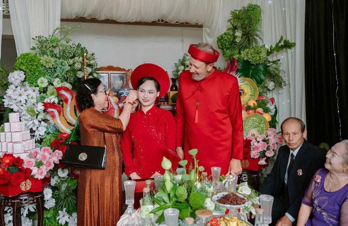Hôn lễ được tổ chức chỉn chu 