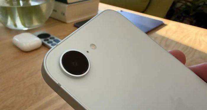 iPhone 17e. Ảnh: Macworld
