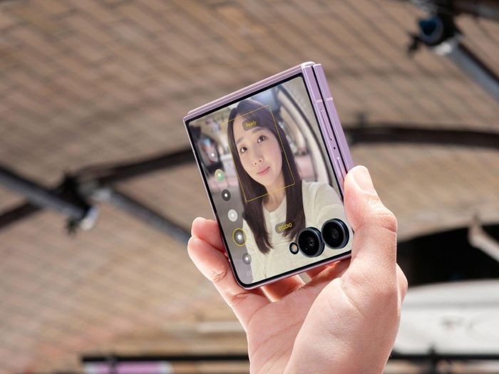 Galaxy Z Flip8 được ưa chuộng bởi những người dùng xem điện thoại là một phần phong cách