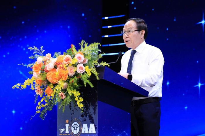 Phó Thủ tướng Lê Tiến Châu phát biểu tại lễ khai mạc Kỳ thi Olympic Thiên văn và Vật lý thiên văn quốc tế năm 2026