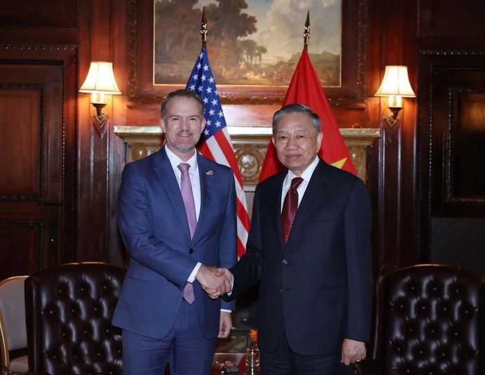 Tổng Bí thư, Chủ tịch nước Tô Lâm tiếp Đại sứ Jamieson Greer, Trưởng Đại diện Thương mại Mỹ (USTR). Ảnh: TTXVN
