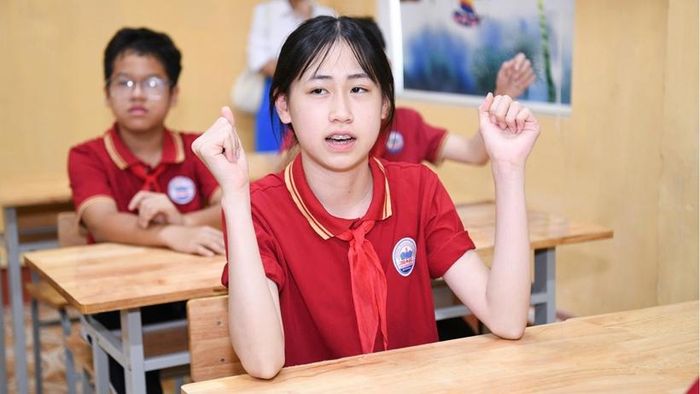  Học sinh hào hứng tham gia các hoạt động giao lưu, thực hành tiếng Anh trong chương trình “Tiếng Anh cho em” tại Tuyên Quang.