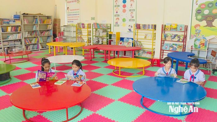 Học sinh được học tập trong môi trường tốt hơn sau khi chuyển về điểm trường chính và phân hiệu Trường Tiểu học Quỳnh Tam.