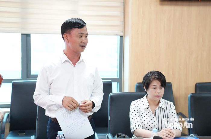 TS. Phạm Thế Lực - Viện Chính trị và Quan hệ quốc tế gợi mở định hướng sửa đổi hiến pháp. Ảnh: Nguyễn Toàn