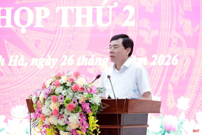 Đồng chí Đặng Văn Thành - Giám đốc Sở Xây dựng kiến nghị một số nội dung liên quan tới lĩnh vực hạ tầng giao thông.