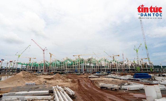Dự án được khởi công từ tháng 9/2025, với tổng diện tích mở rộng 1.050 ha.