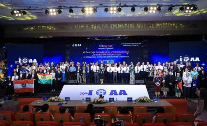 Phó Thủ tướng Lê Tiến Châu nhấn mạnh, Việt Nam đang từng bước đầu tư phát triển lĩnh vực khoa học vũ trụ. Ảnh: NG
