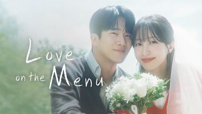 Love On The Menu là cái tên nổi bật nhất trong danh sách xét về rating truyền hình. Phim kể về Han Gyu-rim (Hani), cô gái phải gánh vác kinh tế gia đình, và Kim Moo-jin (Ha Seok-jin), một đầu bếp kiêm chủ nhà hàng Italy. Hai người từng yêu nhau nhưng chia tay, trước khi gặp lại sau 8 năm xa cách. Từ những tổn thương trong quá khứ, họ dần tìm cách hàn gắn mối quan hệ đồng thời cùng nhau đối diện những vấn đề của gia đình. Tác phẩm liên tục duy trì vị trí dẫn đầu trong khung giờ phát sóng trên KBS2. Tập 15 đạt 15,3%, tập 16 tăng lên 16,6%, còn hai tập mới nhất phát sóng ngày 19 và 20/9 lần lượt đạt 13,8% và 14,5%. Theo Nielsen Korea, Love On The Menu tiếp tục đứng đầu bảng rating phim truyền hình đang phát sóng trong tuần 16-22/9.