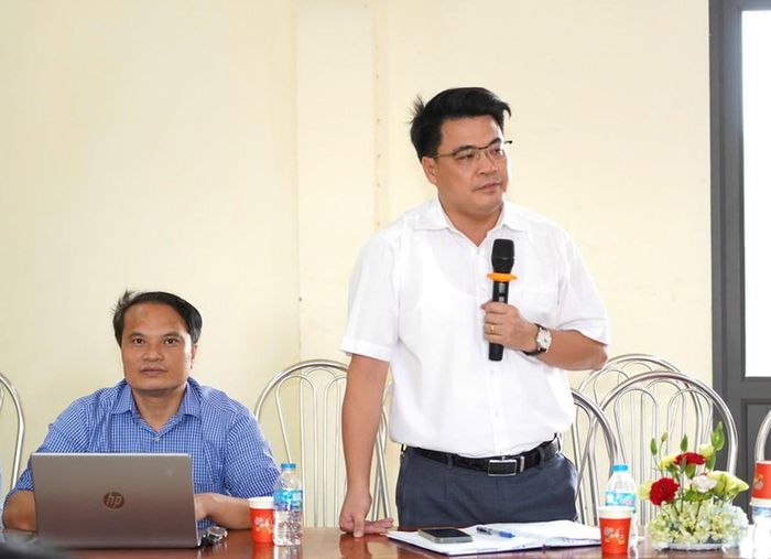 Lãnh đạo Công an xã Quang Minh phát biểu ý kiến.
