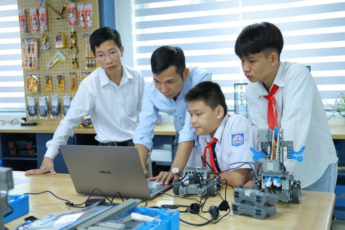 Với Petrovietnam, thiết bị hiện đại phải đi liền với năng lực con người.