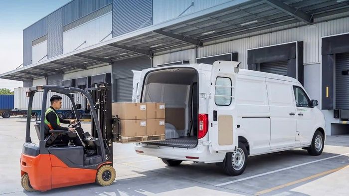 Xe tải van điện được phát triển nhằm đáp ứng nhu cầu vận chuyển, phân phối và giao nhận hàng hóa tại các khu vực đô thị. Ảnh: Thaco Auto