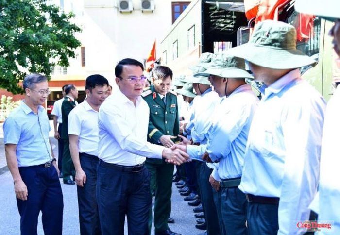 Trong tháng 8, tỉnh Nghệ An tổ chức lễ xuất quân, giao nhiệm vụ tìm kiếm, quy tập hài cốt liệt sĩ hy sinh tại Lào mùa khô 2026 - 2027.