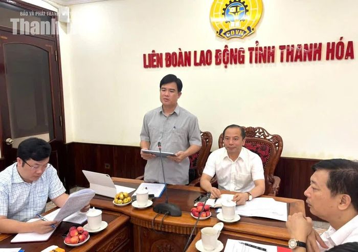 Vụ trưởng Vụ Cơ sở đảng, đảng viên Trần Viết Cường phát biểu tại buổi làm việc.