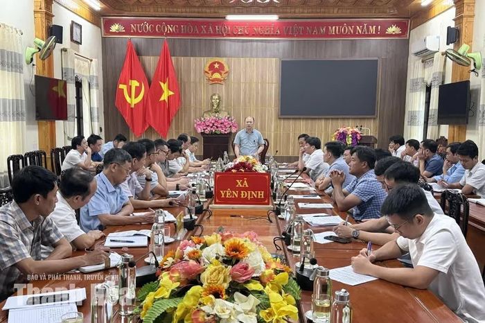 Phó Chủ tịch UBND tỉnh Cao Văn Cường phát biểu kết luận buổi làm việc.