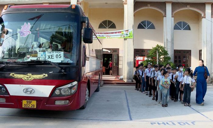 Phòng học môn Tin học của Trường Tiểu học Lương Tài phân hiệu 1 được sử dụng luân phiên đáp ứng nhu cầu dạy và học.