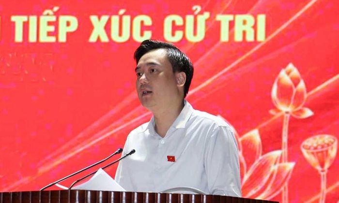  Đại biểu Trần Văn Đăng thông báo đến cử tri dự kiến nội dung, chương trình Kỳ họp thứ 2, Quốc hội khóa XVI. 
