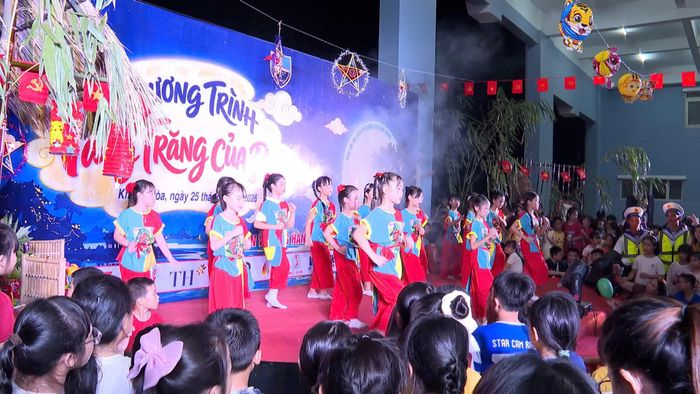 Một tiết mục văn nghệ tại chương trình.