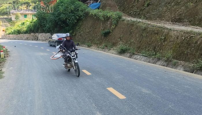 Tuyến đường mới sẽ là nền tảng vững chắc để người dân trong khu vực tiếp tục vươn lên, xây dựng cuộc sống mới ấm no, hạnh phúc bền vững.