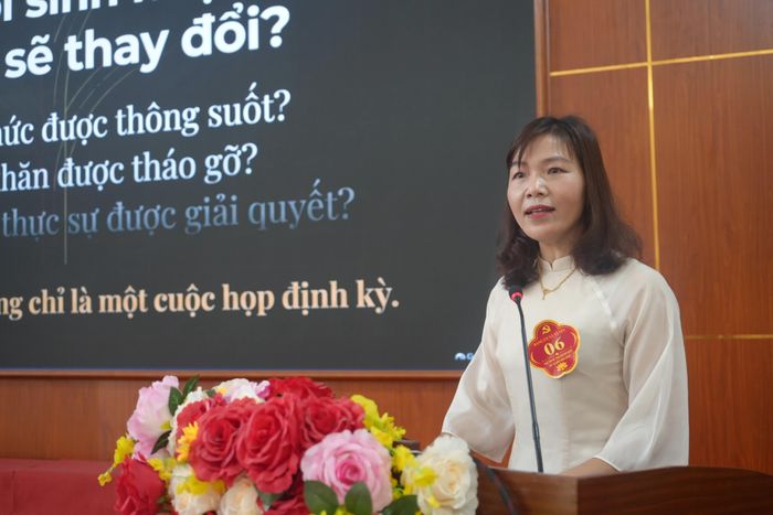 Thí sinh thực hiện phần thi thuyết trình.