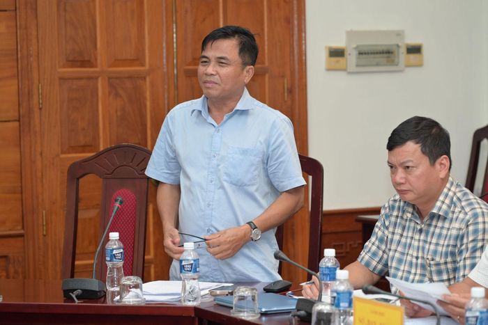 Trưởng Ban quản lý các KCN tỉnh Phan Dương Cường có ý kiến tại cuộc họp