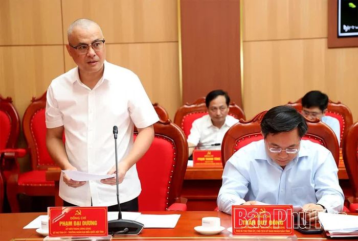Bí thư Tỉnh ủy Phạm Đại Dương trao đổi các vấn đề từ thực tiễn của tỉnh để đoàn khảo sát nghiên cứu trong quá trình hoàn thiện Đề án.