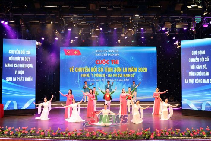 Chương trình văn nghệ khai mạc cuộc thi.