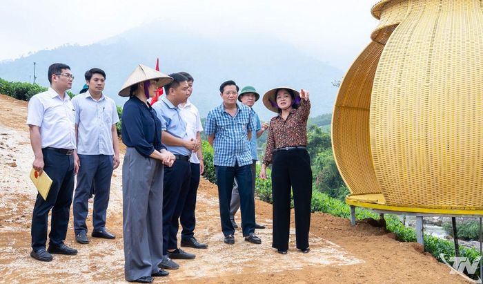 Đồng chí Phó Chủ tịch UBND tỉnh đề nghị xã La Bằng khẩn trương hoàn thiện các phần việc phục vụ Festival.