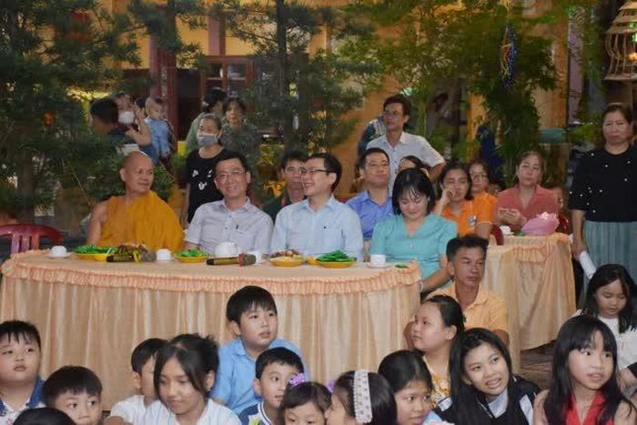 Chư Tăng, đại biểu tham dự