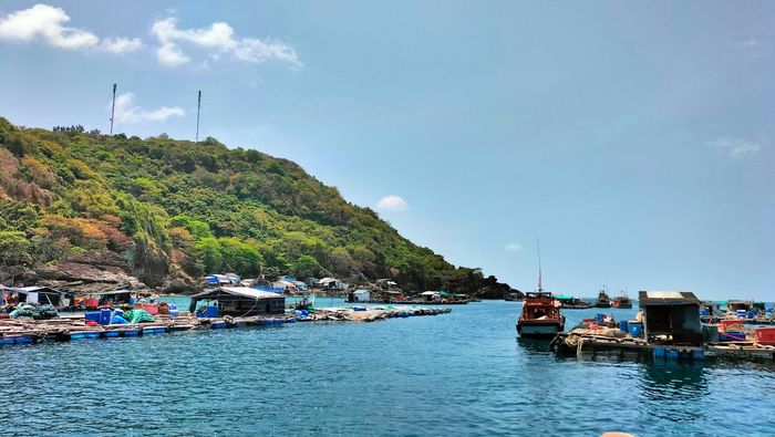 Tỉnh Cà Mau sẽ nghiên cứu đưa vào khai thác hợp lý các sản phẩm du lịch biển đảo hoang sơ tại Hòn Chuối.