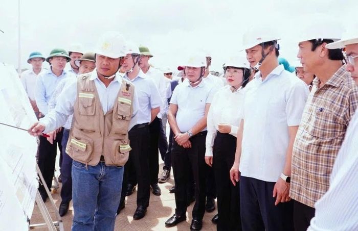 Bí thư Tỉnh ủy Quảng Trị Vương Quốc Tuấn yêu cầu đưa sân bay Quảng Trị đưa vào khai thác từ tháng 5/2027.