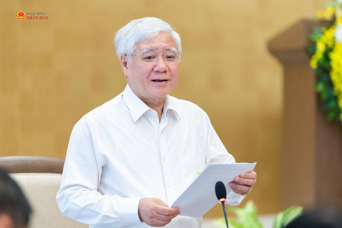 Phó Bí thư Thường trực Đảng ủy Quốc hội, Phó Chủ tịch Thường trực Quốc hội Đỗ Văn Chiến - Trưởng Ban Chỉ đạo Đề án “Tăng cường vai trò lãnh đạo của Đảng đối với giám sát của Quốc hội, HĐND” phát biểu tại cuộc làm việc