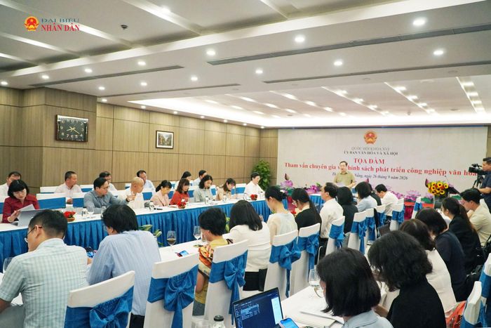 Quang cảnh tọa đàm