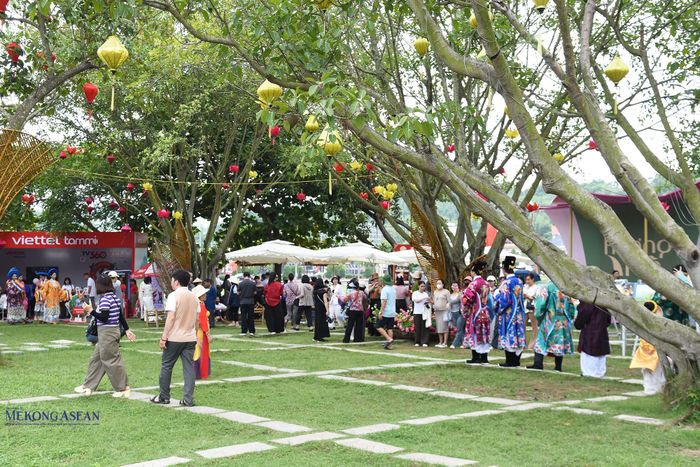 Các không gian trải nghiệm tại di tích quốc gia đặc biệt, di sản văn hóa thế giới Kiếp Bạc. Ảnh: Phùng Nguyện.