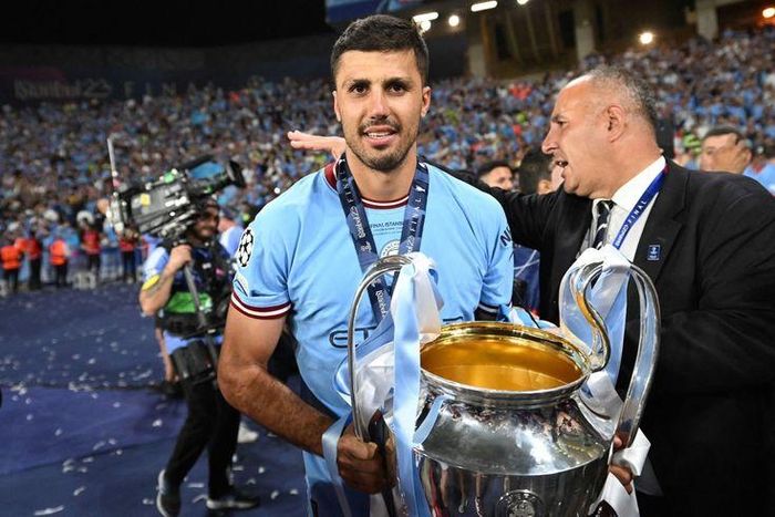 Rodri cho rằng không ai có thể lấy đi thành tích của Manchester City