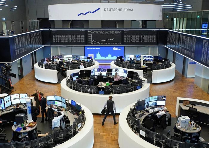 Đồ thị chỉ số DAX tại Sở Giao dịch chứng khoán Frankfurt, Đức, ngày 24/9/2026. Ảnh: Reuters.
