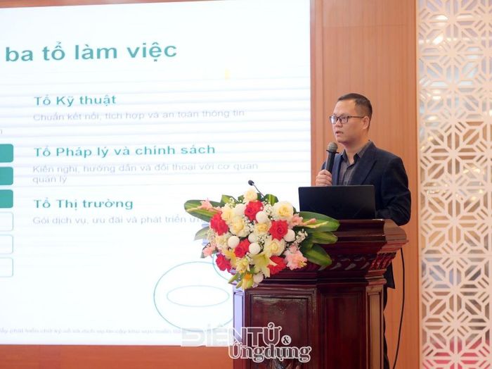 Ông Nguyễn Khơ Din, Tổng thư ký Cộng đồng CA công cộng phát biểu