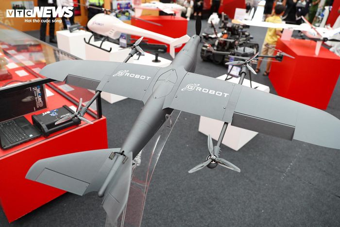 Mẫu UAV viễn thám do doanh nghiệp Việt phát triển được lực lượng công an ứng dụng để giữ vững an ninh và bảo đảm trật tự xã hội.