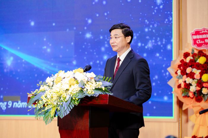 PGS.TS Lê Đình Tùng - Phó Hiệu trưởng Trường Đại học Y Hà Nội, Phụ trách Phân hiệu Thanh Hóa phát biểu. Ảnh ĐHY cung cấp