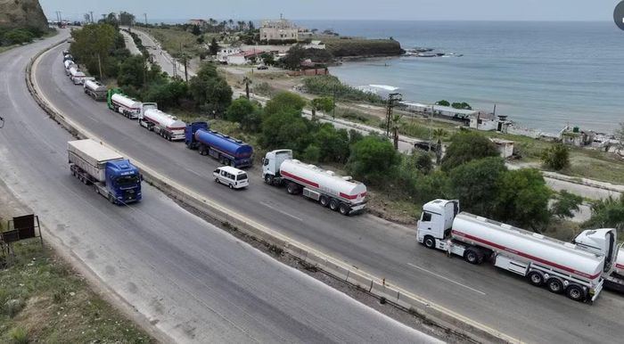 Lượng hàng quá cảnh qua Caspi được giới chức Iran cho biết đã tăng mạnh trong 5 tháng qua. Tuyến đường sắt hàng hóa nối Tehran với Tây An, Trung Quốc, cũng được tăng tần suất, phục vụ nhu cầu nhập máy móc, thiết bị điện tử và linh kiện ôtô.
