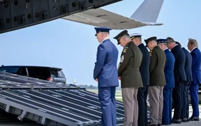 Iran hồi đầu tháng tuyên bố lần đầu sử dụng một loại tên lửa chống hạm mới nhằm vào chiến hạm Mỹ, buộc tàu này rời khỏi khu vực.