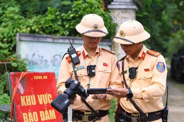 Kiểm tra kết quả ghi nhận từ thiết bị nghiệp vụ